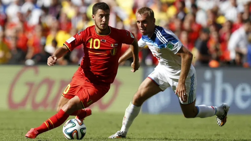 Eden Hazard v utkání s Ruskem