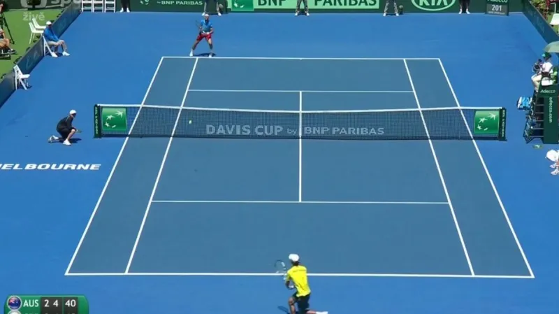 Sestřih utkání Thompson - Veselý