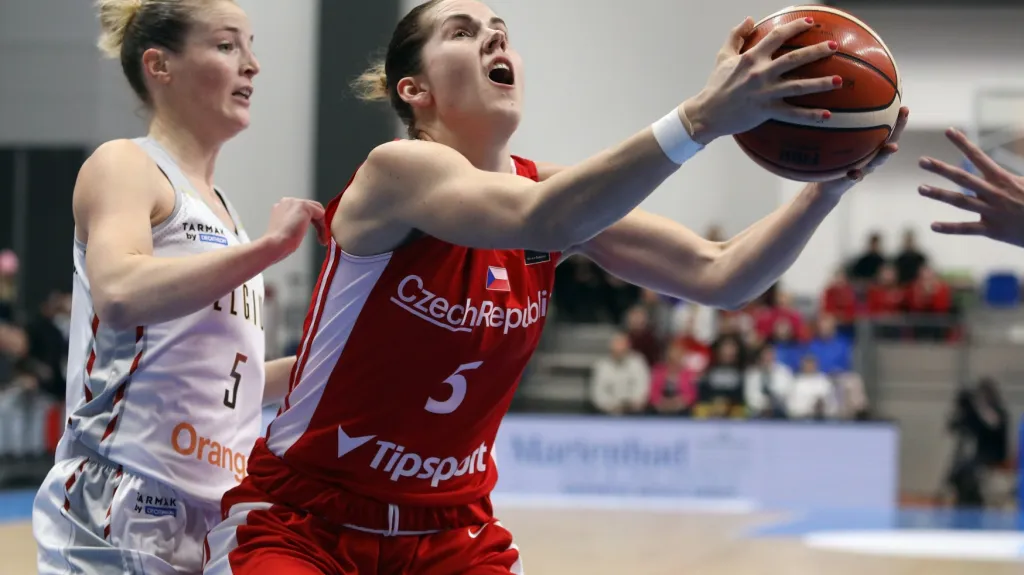 Češka Romana Hejdová v utkání s Belgií