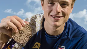 Záznam závodu cyklistů s hromadným startem