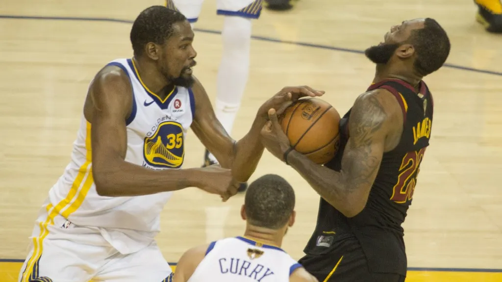 Utkání Golden State - Cleveland