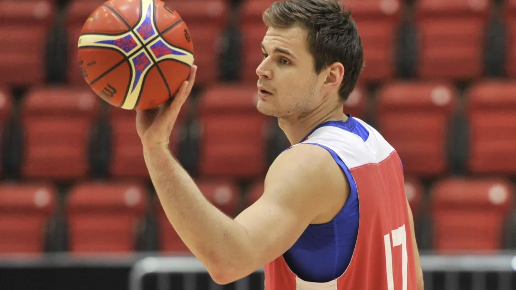 Basketbalista Jaromír Bohačík