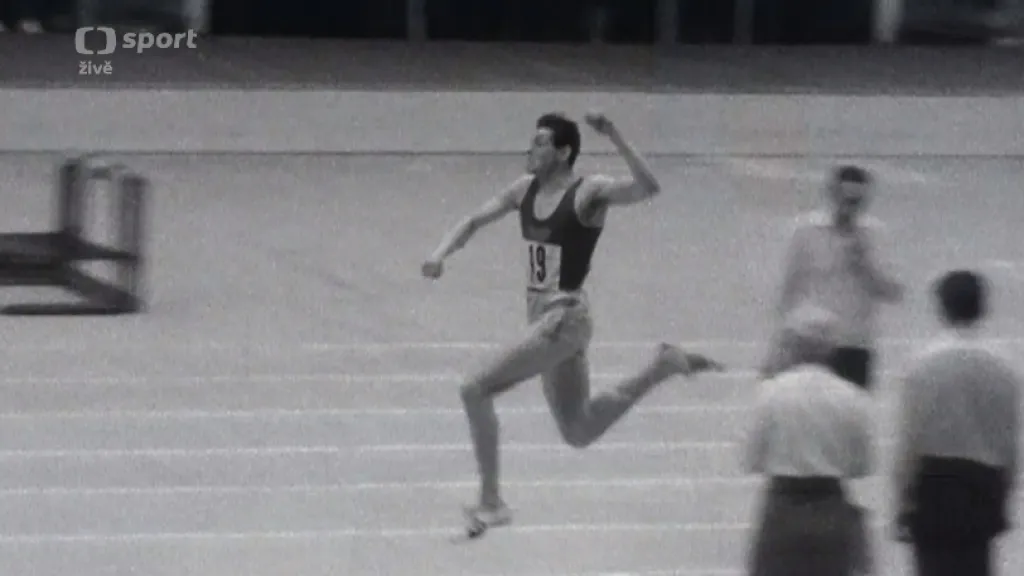 Zemřel bývalý československý rekordman v trojskoku Nemšovský