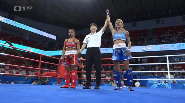 In-line bruslaře zastavily kolize, kickboxerka Strnadová je v semifinále