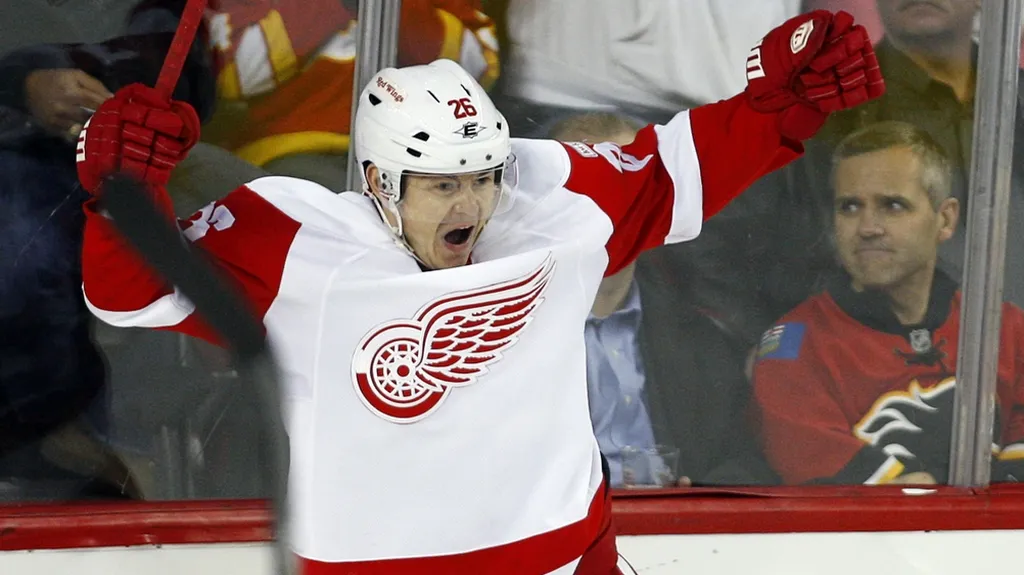 Jiří Hudler se raduje z branky