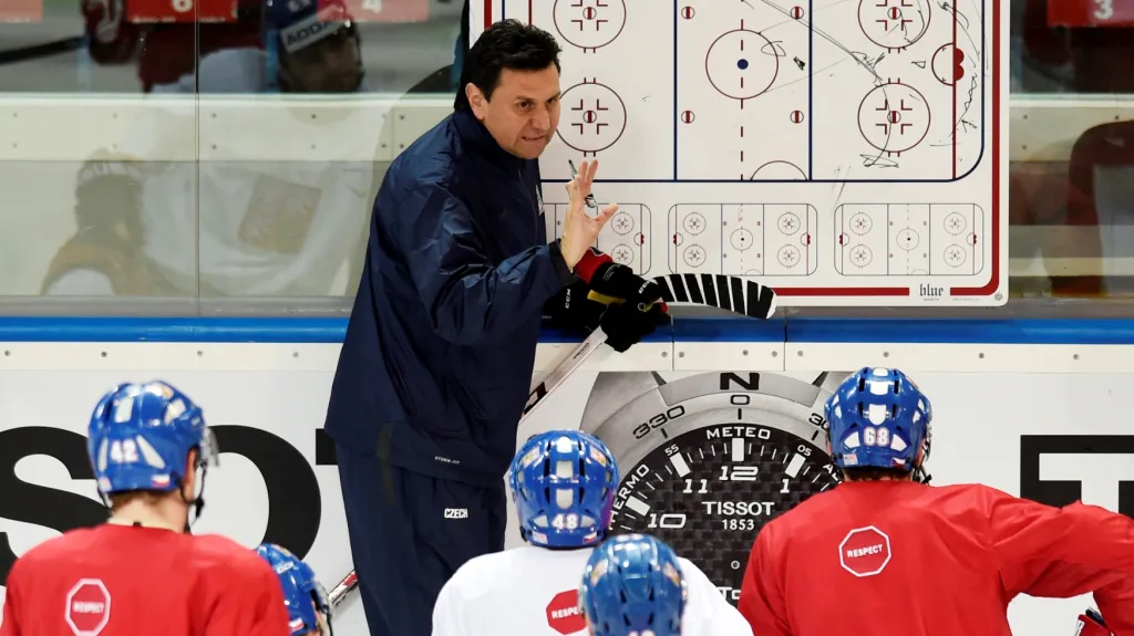 Vladimír Růžička během tréninku české hokejové reprezentace