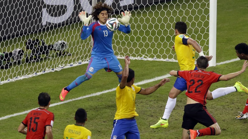 Utkání Brazílie - Mexiko