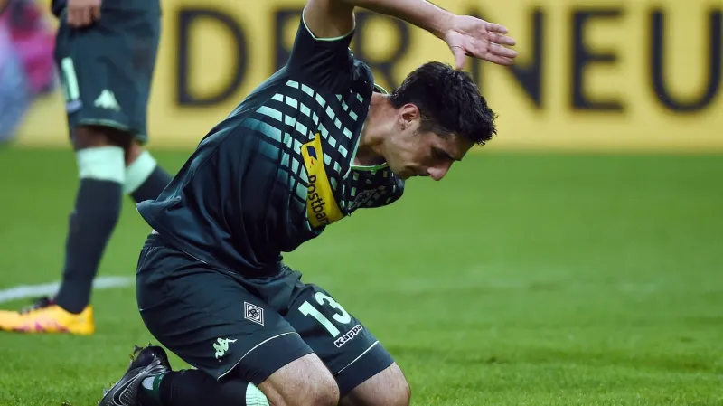 Rozzlobený Lars Stindl z Mönchengladbachu