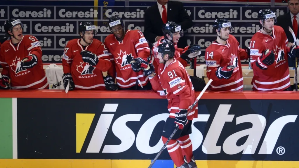 Steven Stamkos a hokejisté Kanady