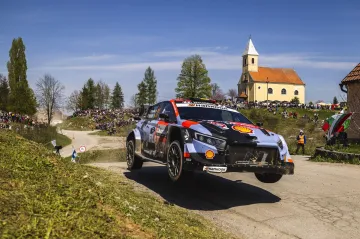 Vůz Thierryho Neuvilla na Chorvatské rallye