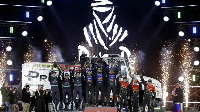 Přivítání navrátilců z Dakaru