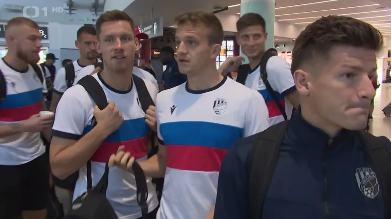 Fotbalisté Plzně už odletěli do Baku