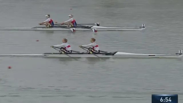 Opravná jízda dvojskifu lehkých vah Neuhortová - Činková