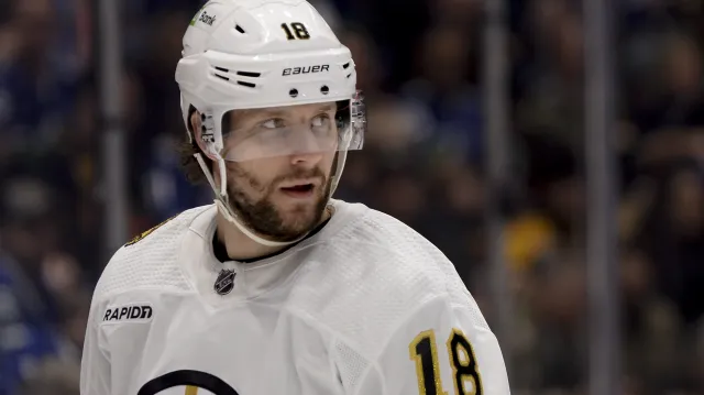 Sestřih gólů Zachy, které mu pomohly k ocenění druhé hvězdy týdne v NHL