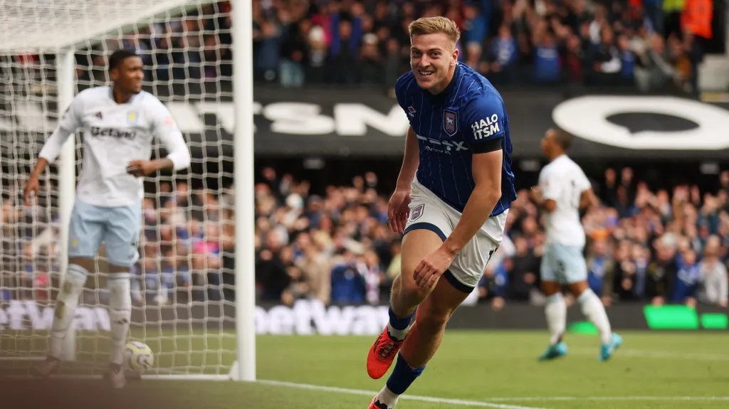 Liam Delap dal gól Aston Ville