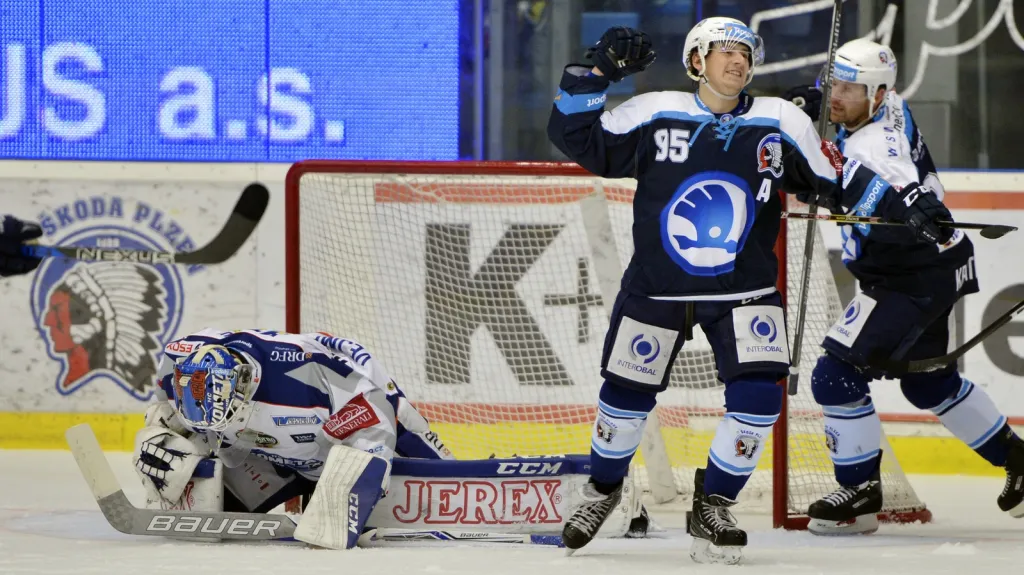 Miroslav Indrák se raduje z branky