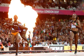 Pád Tori Bowieové za cílem stovky