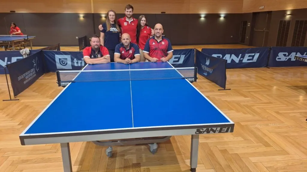 Čeští para stolní tenisté na turnaji ve Slovinsku