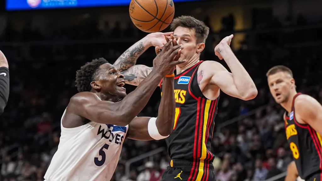 Vít Krejčí v utkání s Minnesotou