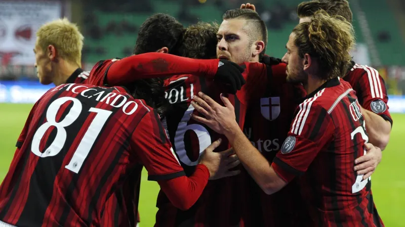 Slavící fotbalisté AC Milán