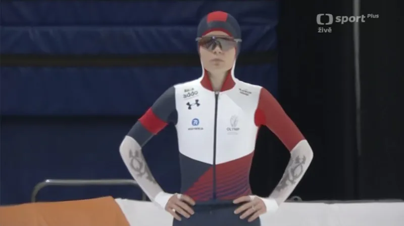 Jízda Nikoly Zdráhalové na 1500 metrů