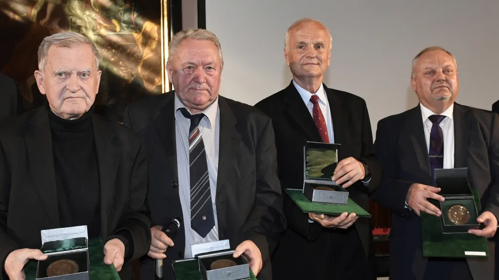 Ceny Václava Jíry dostali Vojáček, Dudl a dva kluboví archiváři