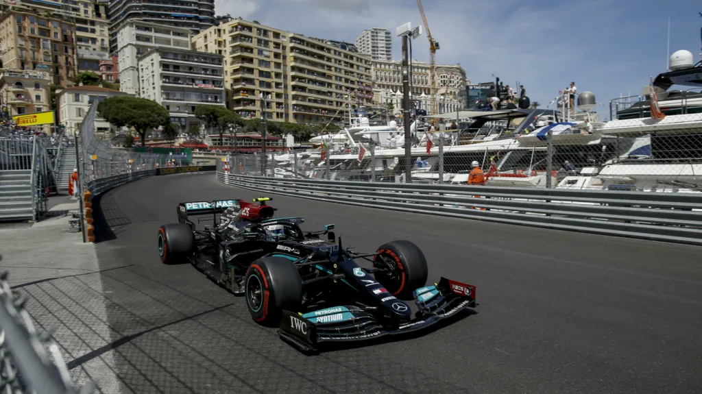 Valtteri Bottas v Monte Carlu