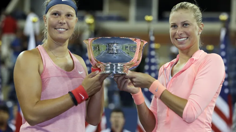 Andrea Hlaváčková a Lucie Hradecká