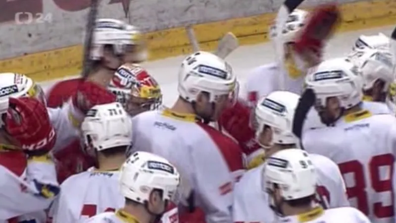 Sestřih utkání předkola play-off Slavia - Pardubice