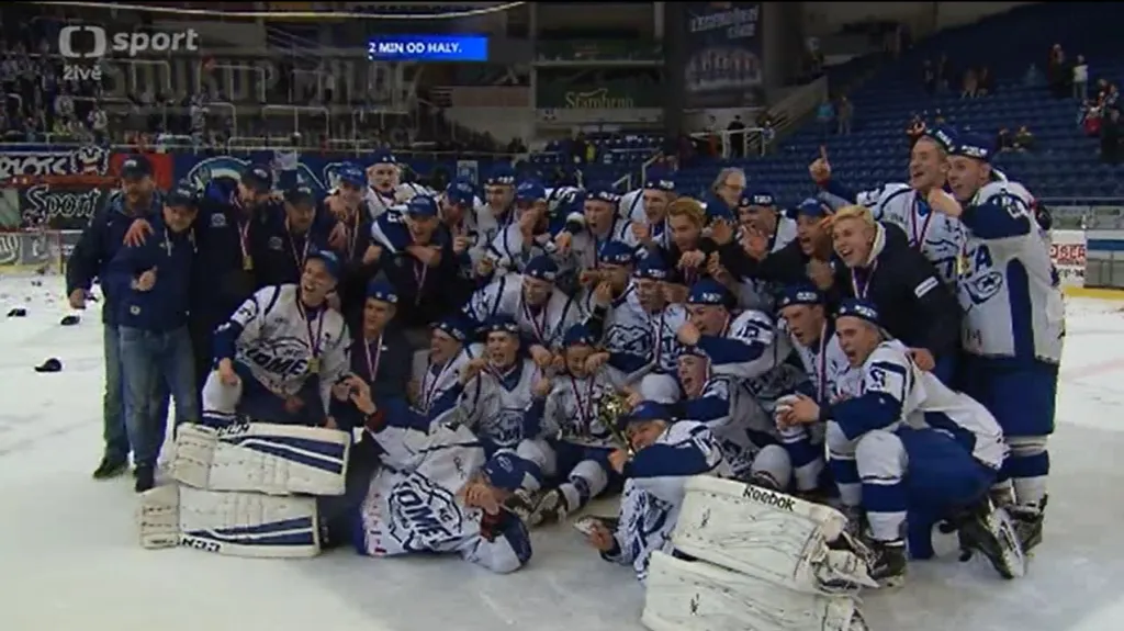 Extraligovým mistrem mezi starším dorostem je Kometa