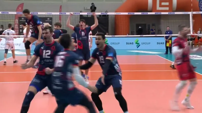 Sestřih dramatického závěru utkání Karlovarsko – Lvi Praha a ohlasy