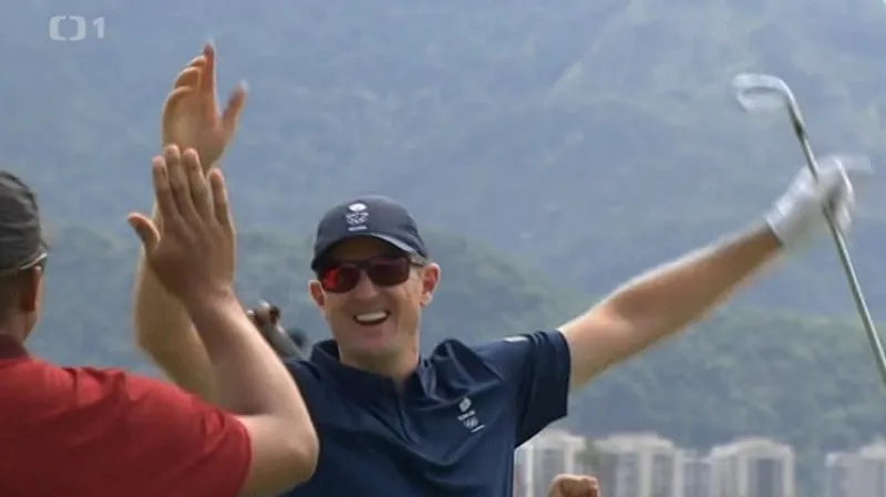 Návrat golfu na OH ozdobil v 1. kole Brit Justin Rose