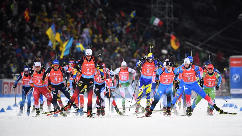 Sestřih štafetového závodu biatlonistů v Östersundu