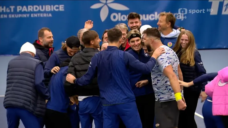 Závěr finále extraligy tenisu s ohlasy
