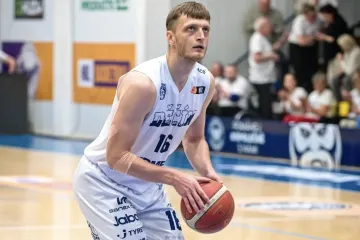 Děčínský basketbalista Jan Štěrba