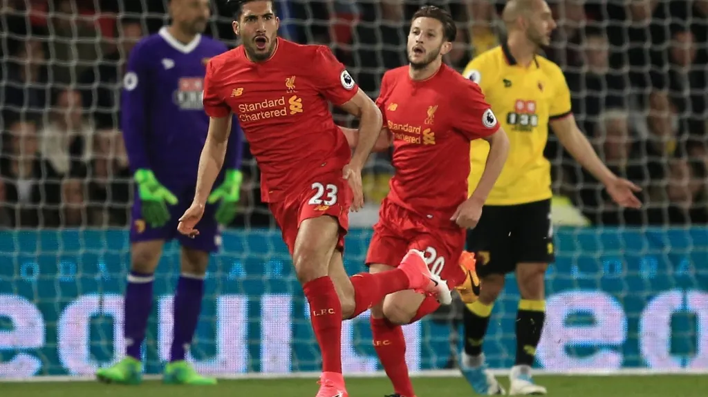 Emre Can z Liverpoolu se raduje z gólu v síti Watfordu