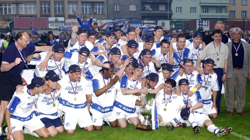 Fotbalisté Slovanu Liberec slaví zisk mistrovského titulu