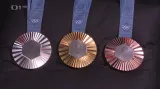 Tajná přísada olympijských medailí – kousky kovu z Eiffelovy věže