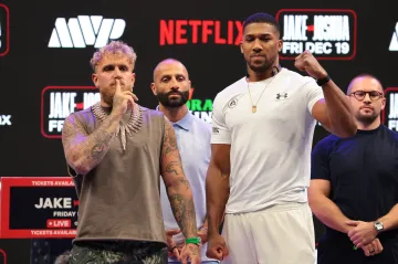 Jake Paul a Anthony Joshua