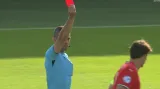 Rychlá červená karta v zápase Gruzie – Portugalsko