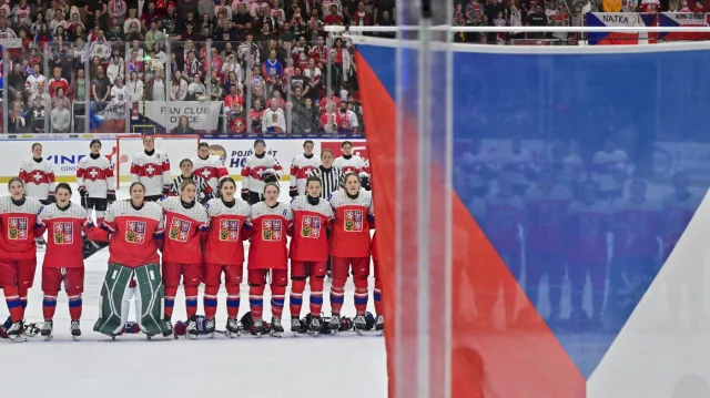 Peslar: V ženském hokeji hraje větší roli psychika