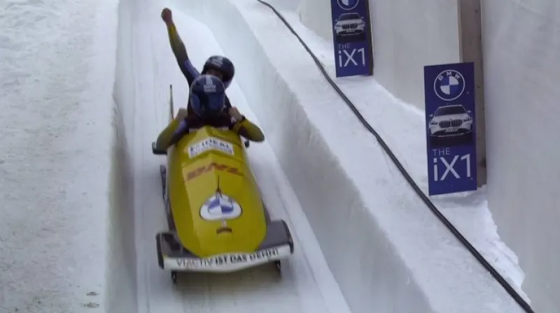 Vítězná jízda bobistek Kalické a Fiebigové na MS ve Svatém Mořici