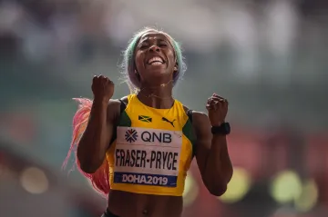 Slavící Shelly-Ann Fraserová-Pryceová