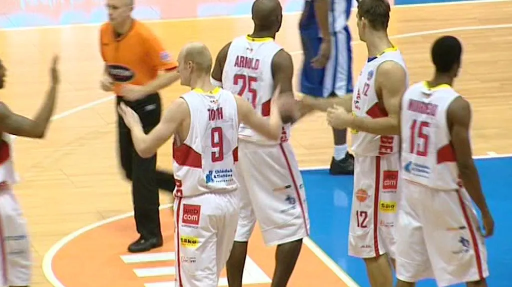 Radost basketbalistů Pardubic