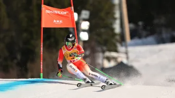 Jízda Camille Rastové v 1. kole obřího slalomu v Aare