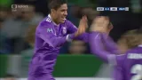 Gól v utkání Sporting Lisabon - Real Madrid: Varane - 0:1 (29. min.)