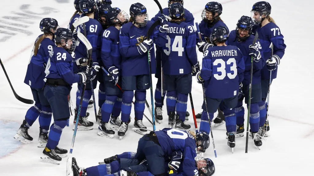 Finky slaví zisk bronzových medailí