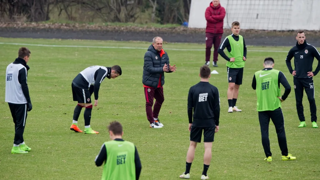 Petr Rada vede na Spartě první trénink