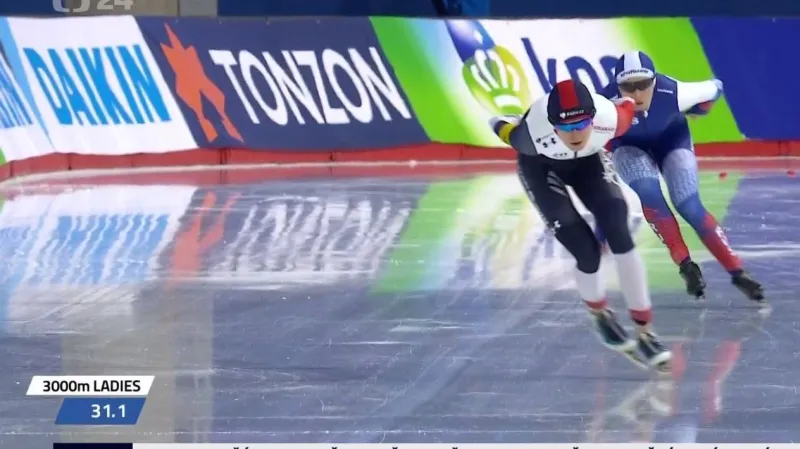 Sáblíková v Calgary dominovala a vyhrála závod SP na 3000 metrů