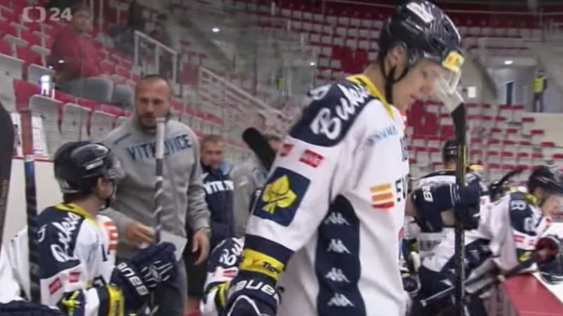 Vítkovice proti Čerepovci vedly, celek z KHL však utkání otočil